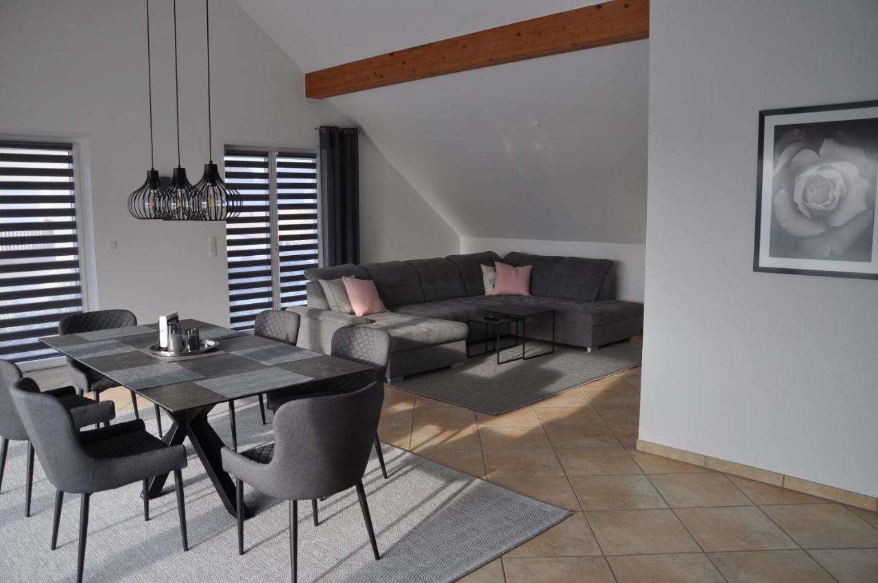 Schnurs Ferienwohnung Romerberg Exteriör bild